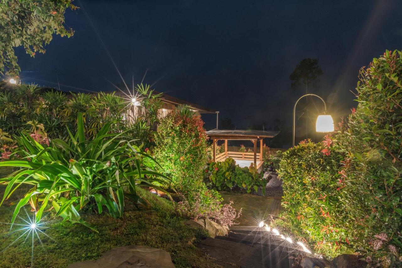Kayukopi Villa Munduk Kültér fotó